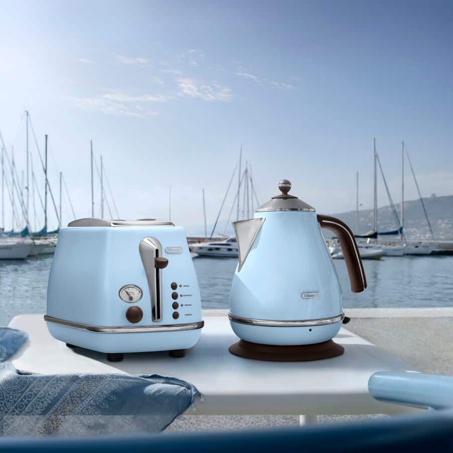 Тостер DeLonghi CTOV2103.AZ/BK/GR/Y/W/R